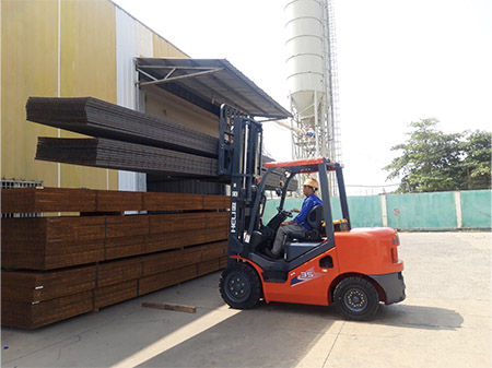 Dịch vụ cho thuê xe nâng hàng, người tại Bà Rịa Vũng Tàu – Hùng Cường Move