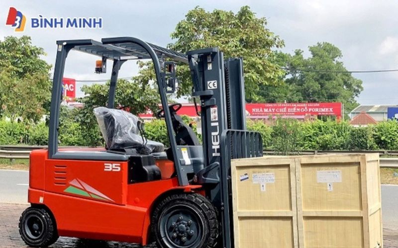 Những Doanh Nghiệp Nào Nên Thuê Xe Nâng Điện 3.5 Tấn HELI