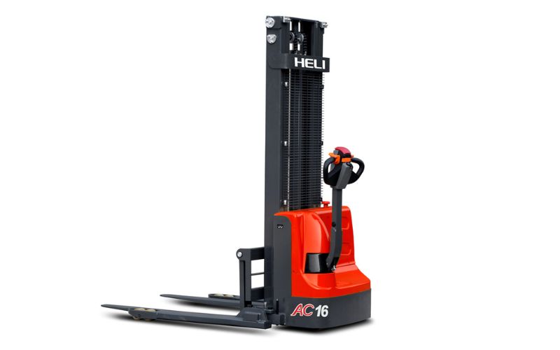 Những Môi Trường Làm Việc Phù Hợp Với Xe Nâng Điện Tay Cao 1.4 Tấn