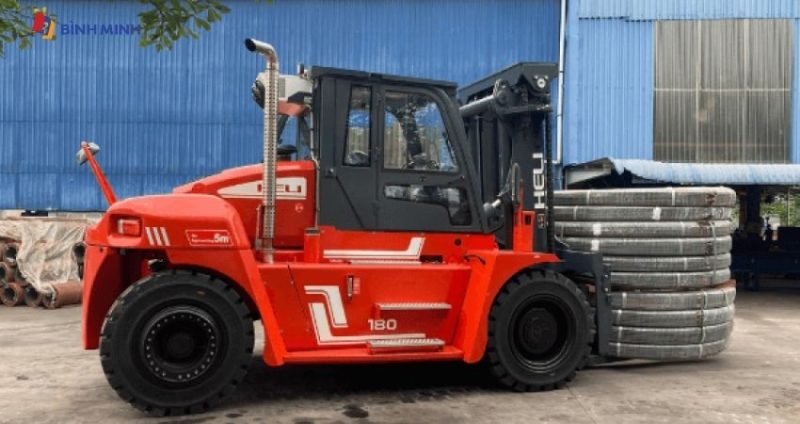 Lợi Ích Khi Sử Dụng Xe Nâng Tại Công Trường Xây Dựng