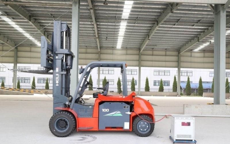 Ứng dụng của xe nâng điện 10 tấn pin lithium
