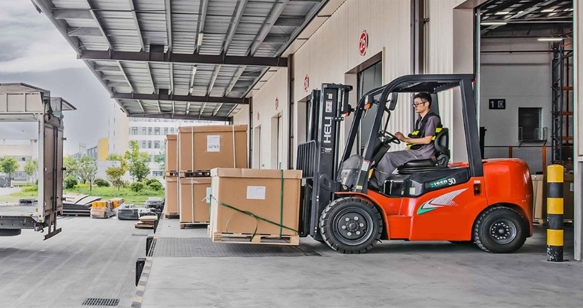 Tại sao lựa chọn thuê xe nâng cũ