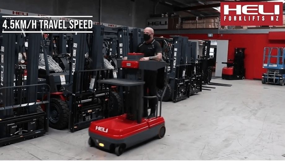 xe nâng người boom lift