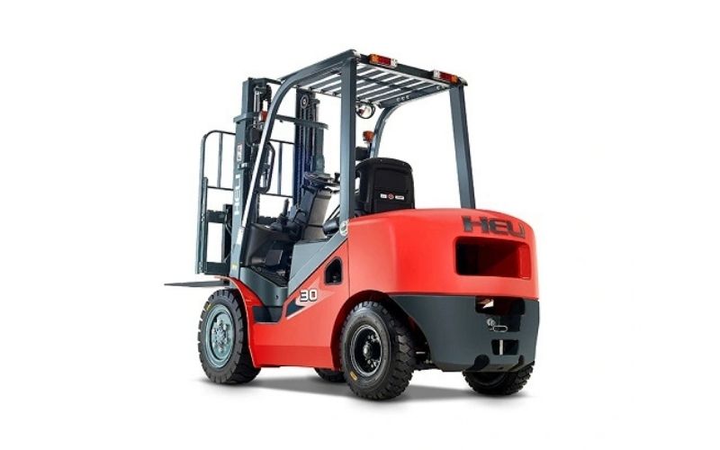 Giá xe nâng hàng 2.5 tấn cũ phụ thuộc vào yếu tố nào