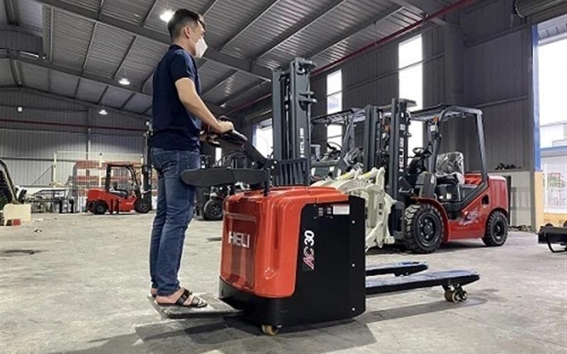 Xe nâng tay tiếng anh - Hiểu đúng thuật ngữ trong ngành kho vận