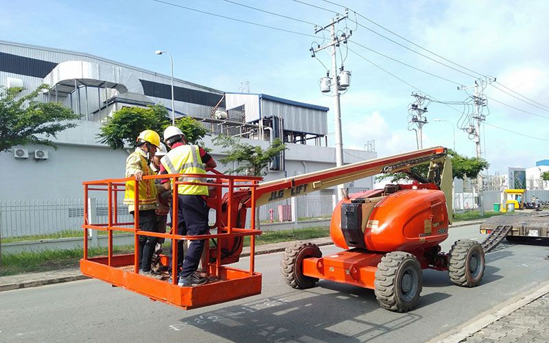 Các dòng xe nâng người cũ được thuê nhiều nhất